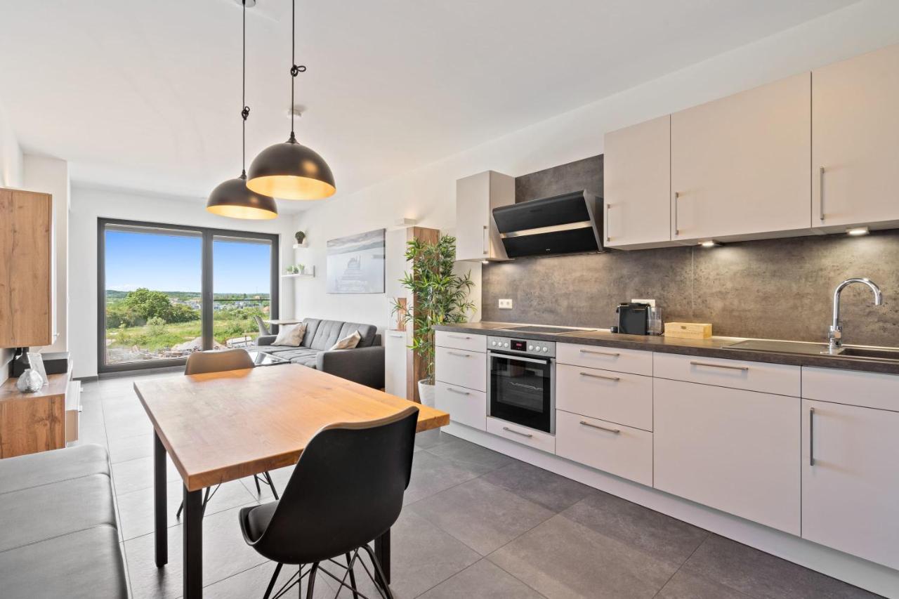 Apartment Cloche D'or Proximity - Sleek Urban Space *